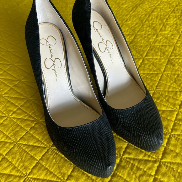 NWT Jessica Simpson Parisah Black Pumps - Size 9M - Picture 2 of 5